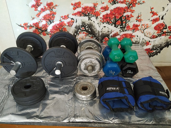 sale item 锻炼哑铃